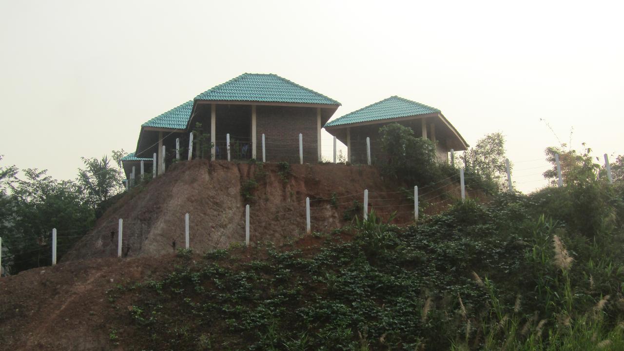 Chomdoy Bungalow & Restaurant 루앙남타 외부 사진