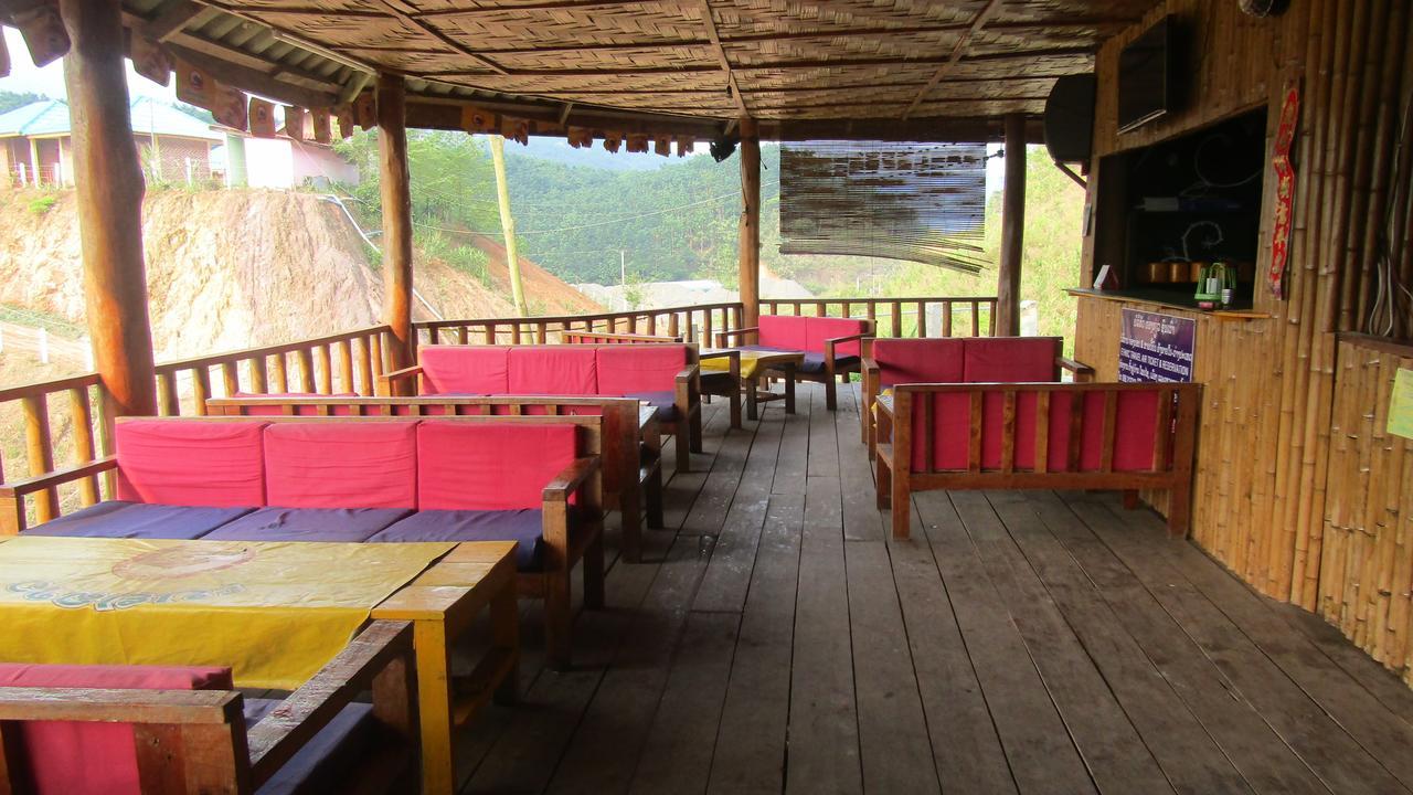 Chomdoy Bungalow & Restaurant 루앙남타 외부 사진